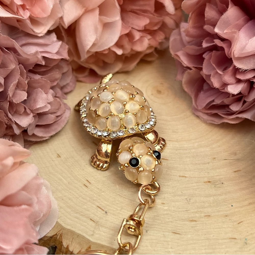Gorgeous Crystal and Beaded Turtle Keychain Charm - Picture 7 of 16